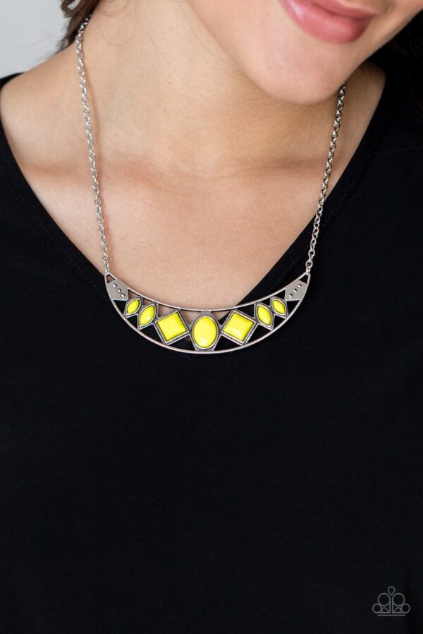 Paparazzi Necklace ~ Emblazoned Era - Yellow