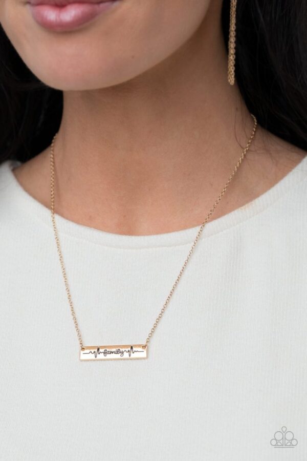 Paparazzi Necklace ~ Living The Mom Life - Gold