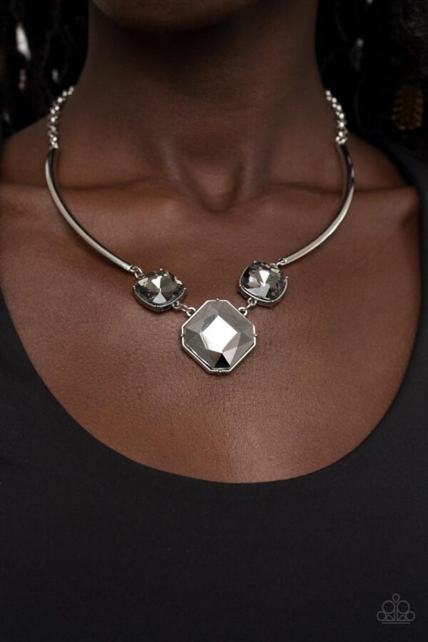 Paparazzi Necklace ~ Divine IRIDESCENCE - Silver