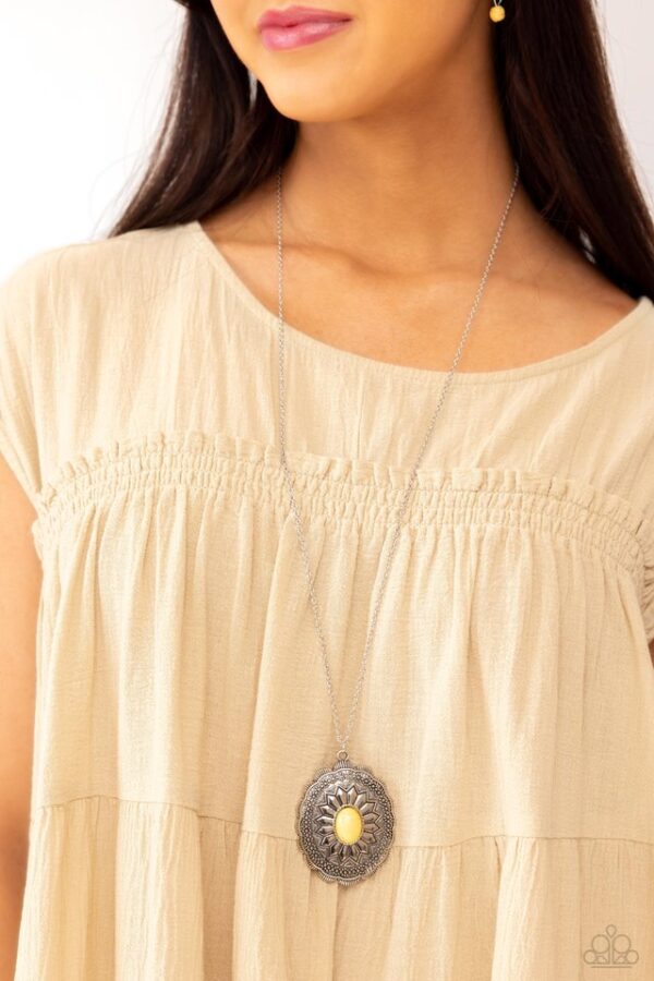 Paparazzi Necklace ~ Mojave Mirage - Yellow