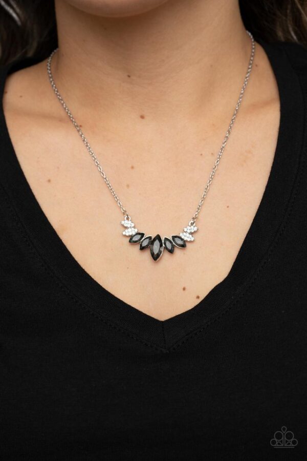 Paparazzi Necklace ~ One Empire at a Time - Silver