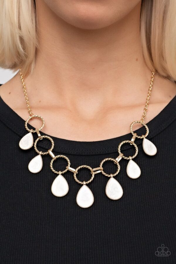 Paparazzi Necklace ~ Golden Glimmer - Gold