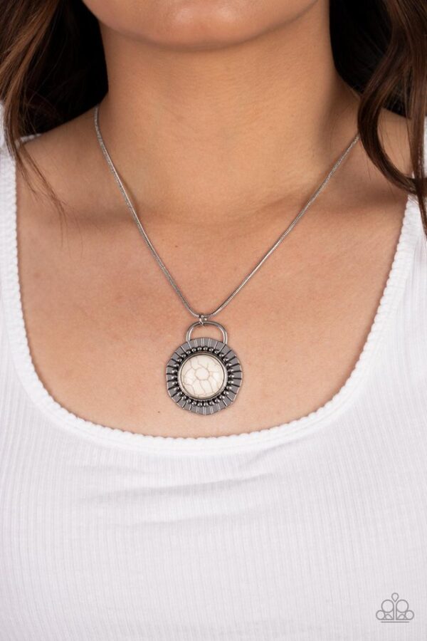 Paparazzi Necklace ~ New Age Nomad - White