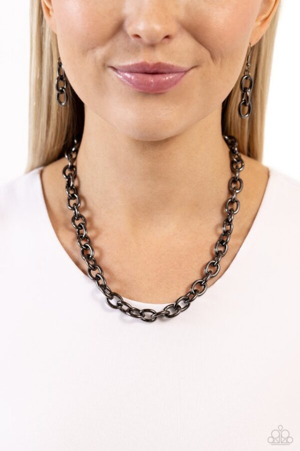 Paparazzi Necklace ~ Things Have CHAIN-ged - Black