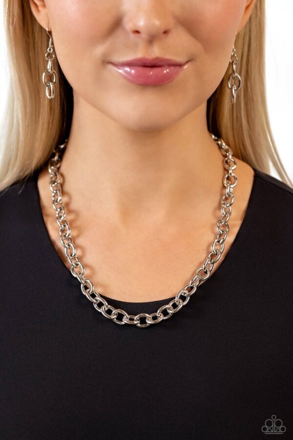 Paparazzi Necklace ~ Things Have CHAIN-ged - Silver