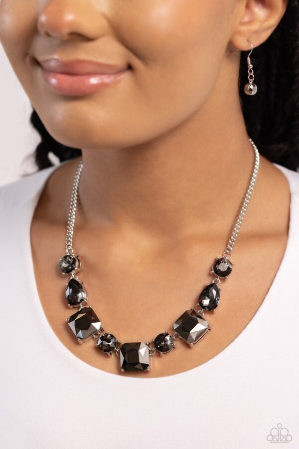 Paparazzi Necklace ~ Elevated Edge - Silver