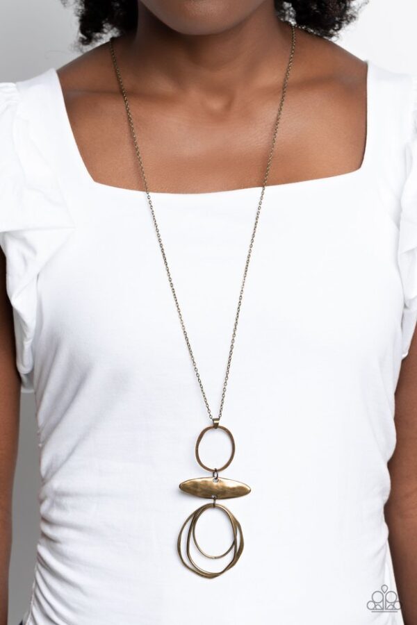 Paparazzi Necklace ~ Oblong Obligato - Brass