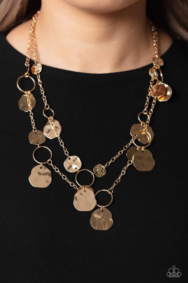 Paparazzi Necklace ~ Hammered Horizons - Gold