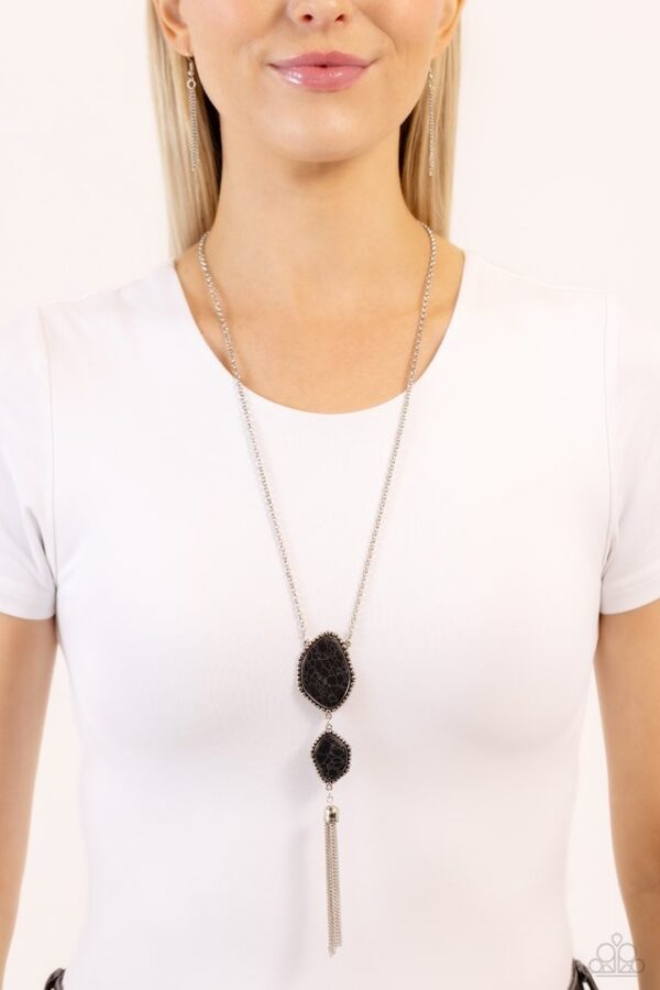 Paparazzi Necklace ~ Desert Darling - Black