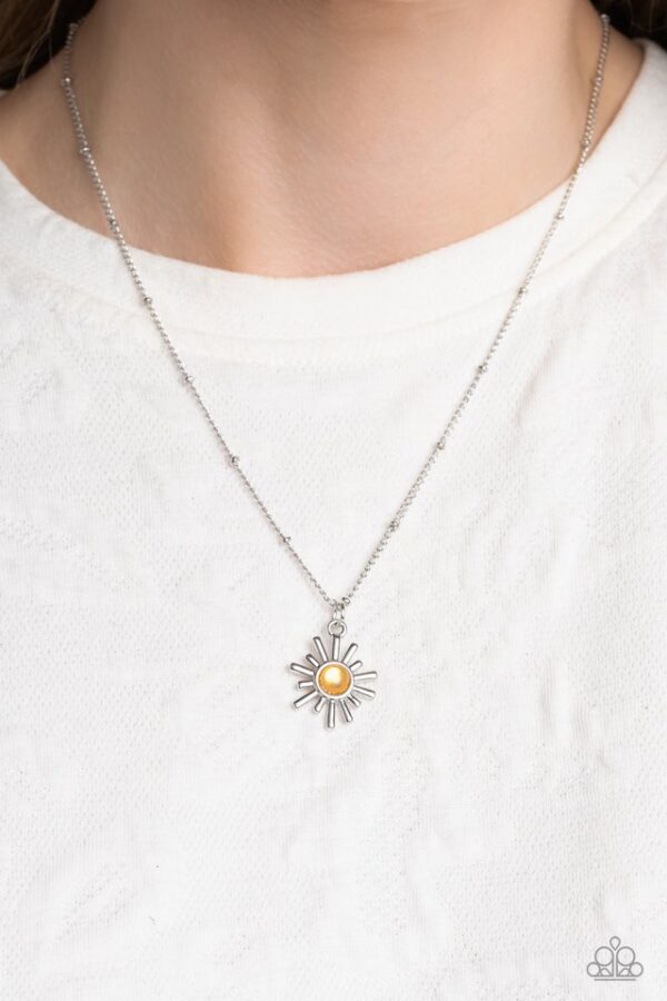 Paparazzi Necklace ~ Soak up the Sun - Yellow