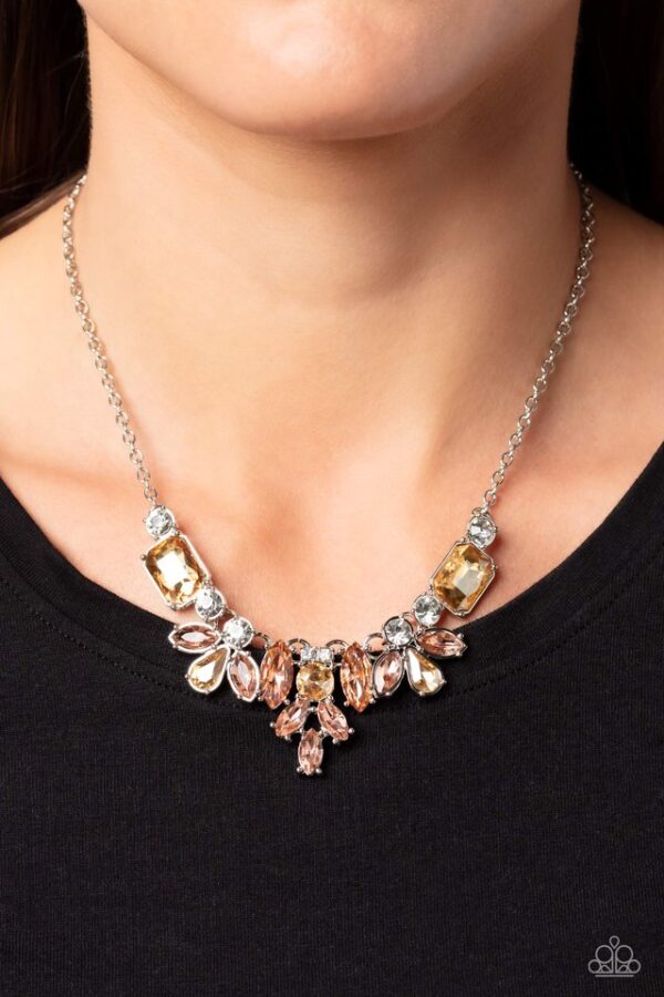 Paparazzi Necklace ~ Prima Donna Dazzle - Brown