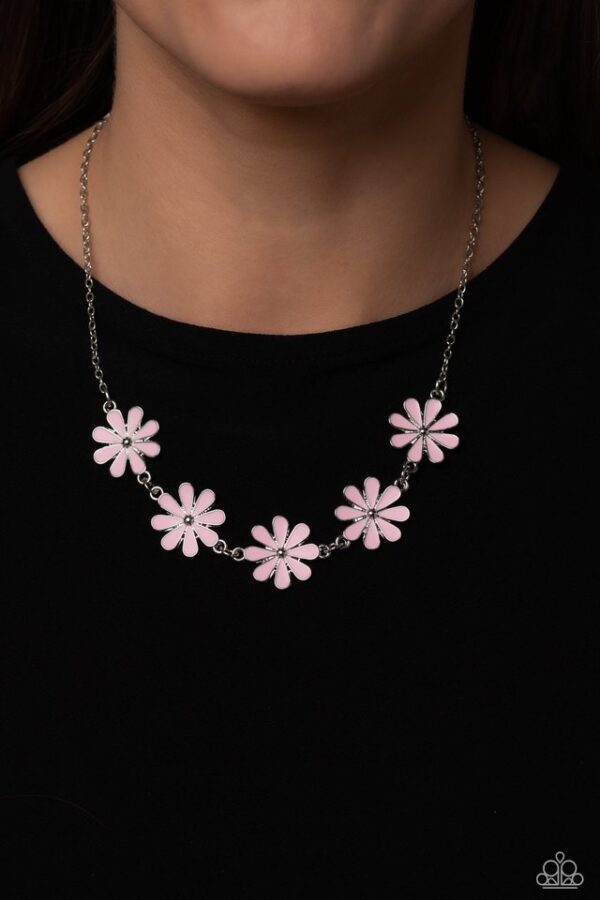 Paparazzi Necklace ~ Flora Fantasy - Pink