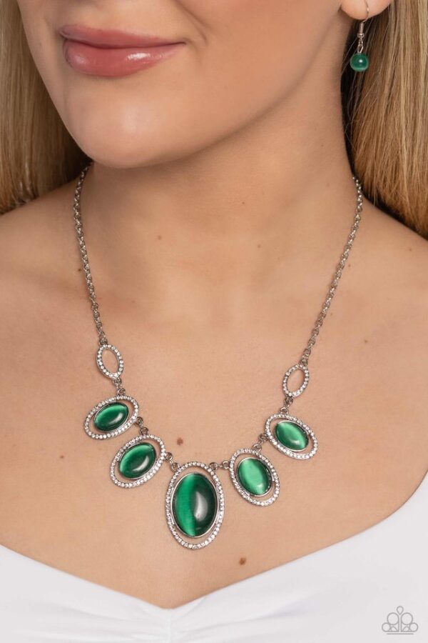 Paparazzi Necklace ~ A BEAM Come True - Green