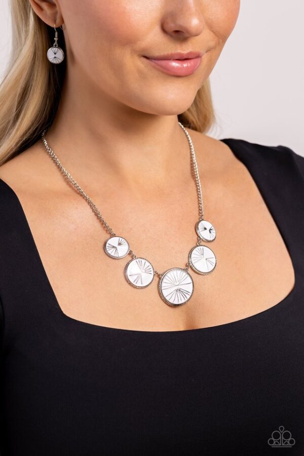 Paparazzi Necklace ~ PALM Before the Storm - White