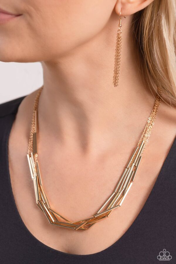 Paparazzi Necklace ~ Dynamic Default - Gold