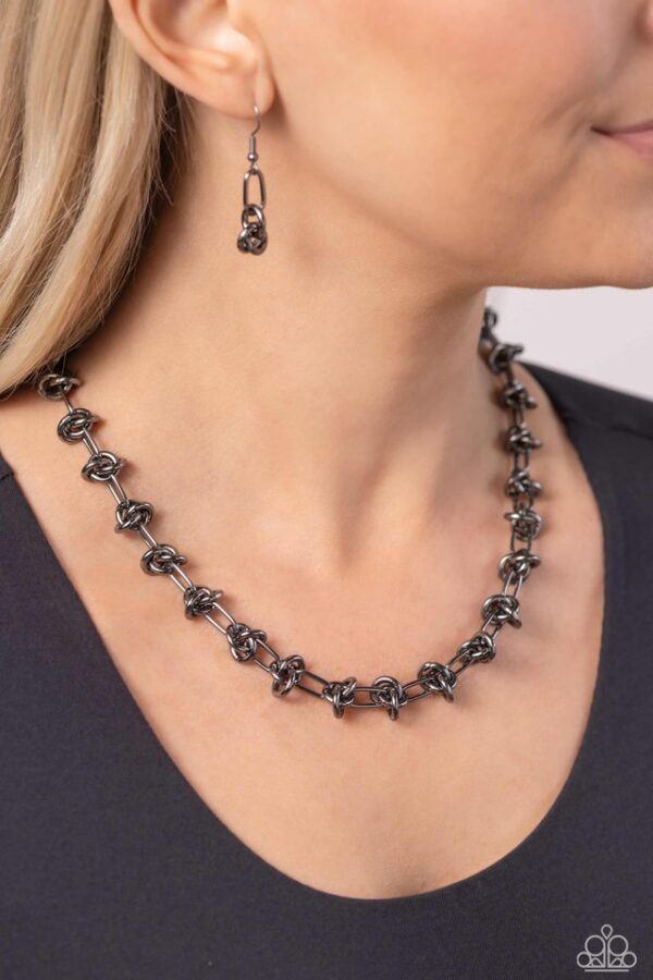 Paparazzi Necklace ~ Knotted Kickoff - Black