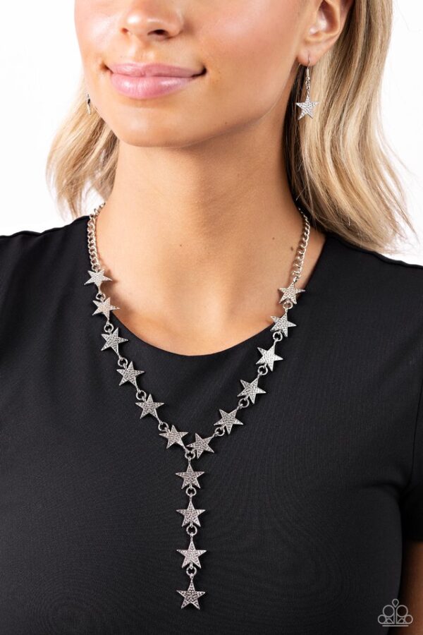 Paparazzi Necklace ~ Reach for the Stars - Silver