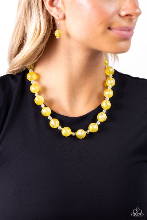 Paparazzi Necklace ~ Timelessly Tantalizing - Yellow