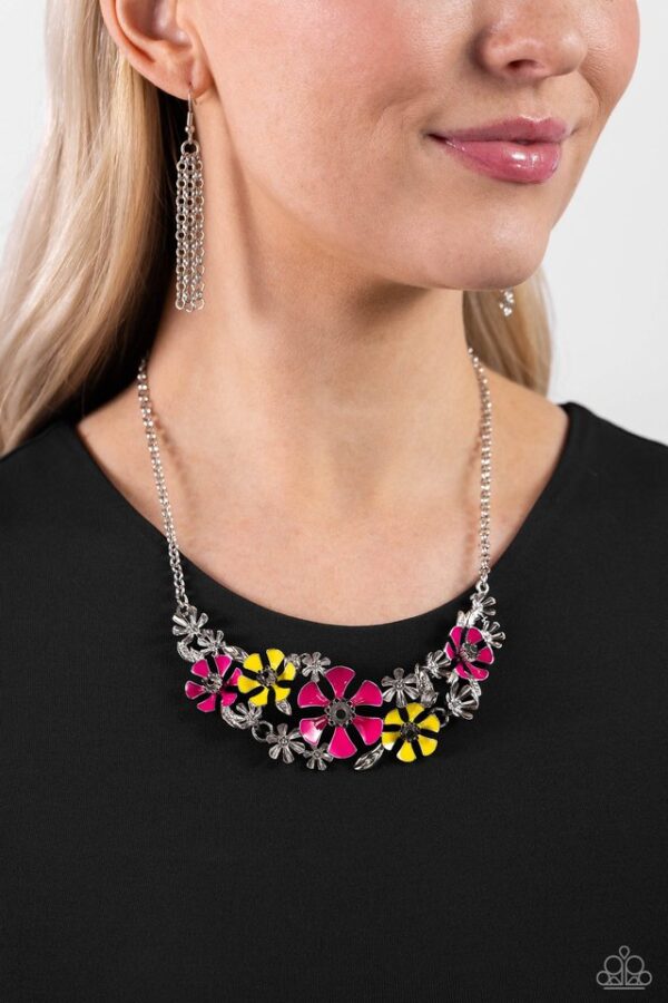 Paparazzi Necklace ~ Blooming Practice - Pink