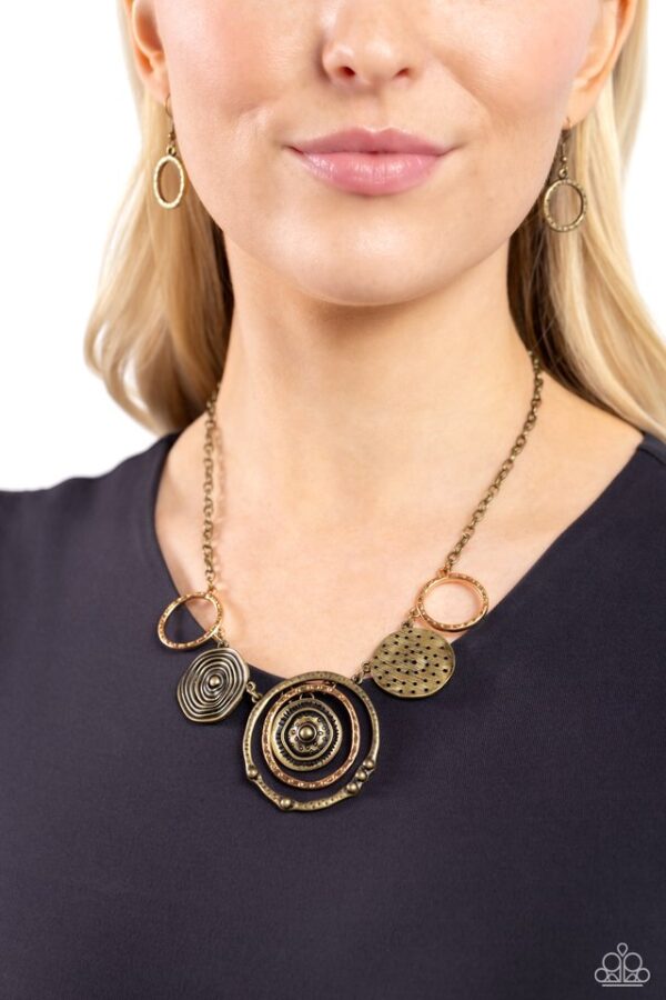 Paparazzi Necklace ~ Mysterious Masterpiece - Brass