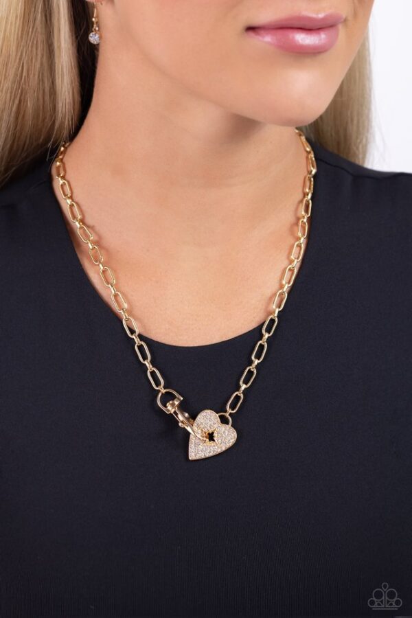 Paparazzi Necklace ~ Radical Romance - Gold