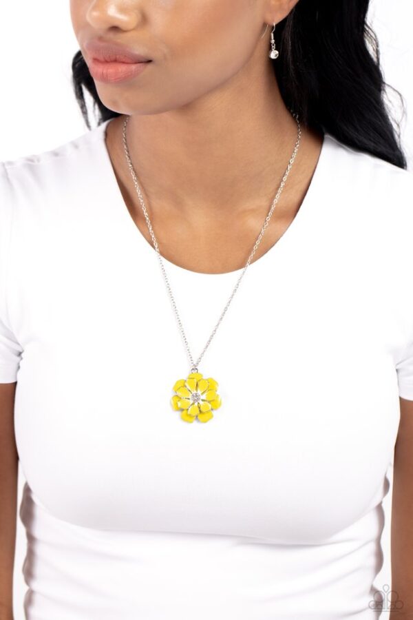 Paparazzi Necklace ~ Beyond Blooming - Yellow