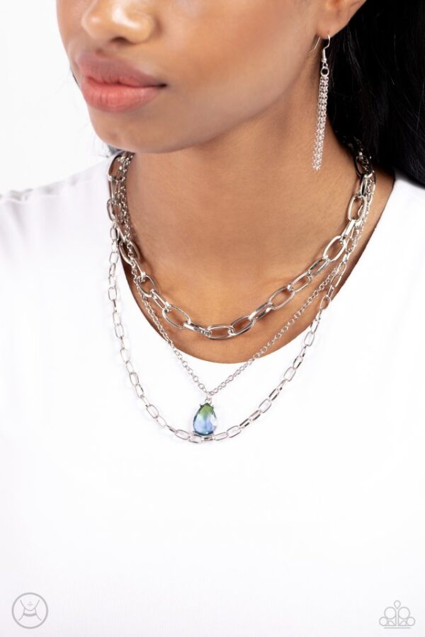 Paparazzi Necklace ~ Teardrop Tiers - Green