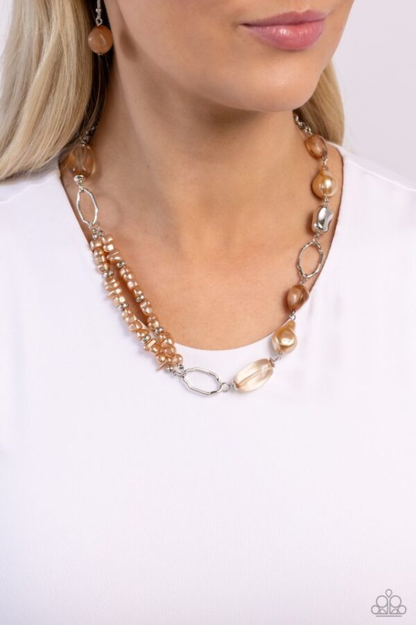 Paparazzi Necklace ~ Easygoing Elegance - Brown