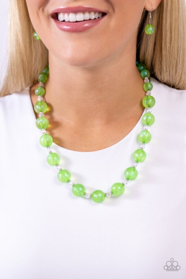 Paparazzi Necklace ~ Timelessly Tantalizing - Green