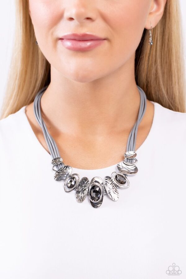 Paparazzi Necklace ~ Sliding Splendor - Silver