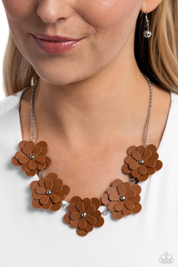 Paparazzi Necklace ~ Balance of FLOWER - Brown