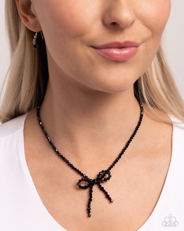 Paparazzi Necklace ~ Somebody I Used to BOW - Black