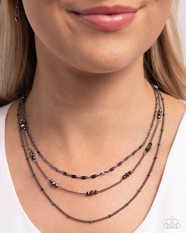 Paparazzi Necklace ~ Luxe Layers - Black