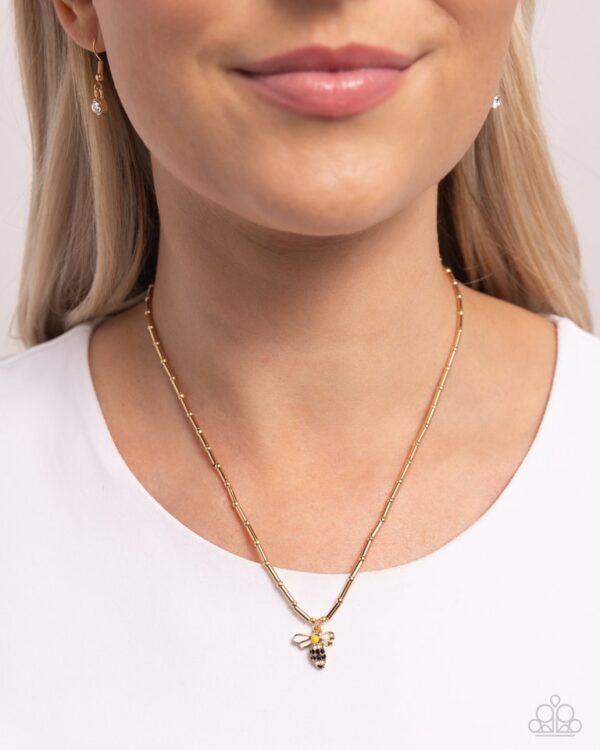 Paparazzi Necklace ~ Bees Knees - Gold