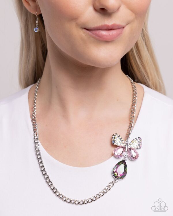 Paparazzi Necklace ~ Fluttering Finesse - Pink