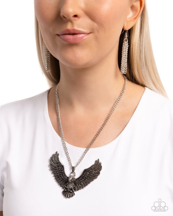 Paparazzi Necklace ~ Edgy Eagle - Silver